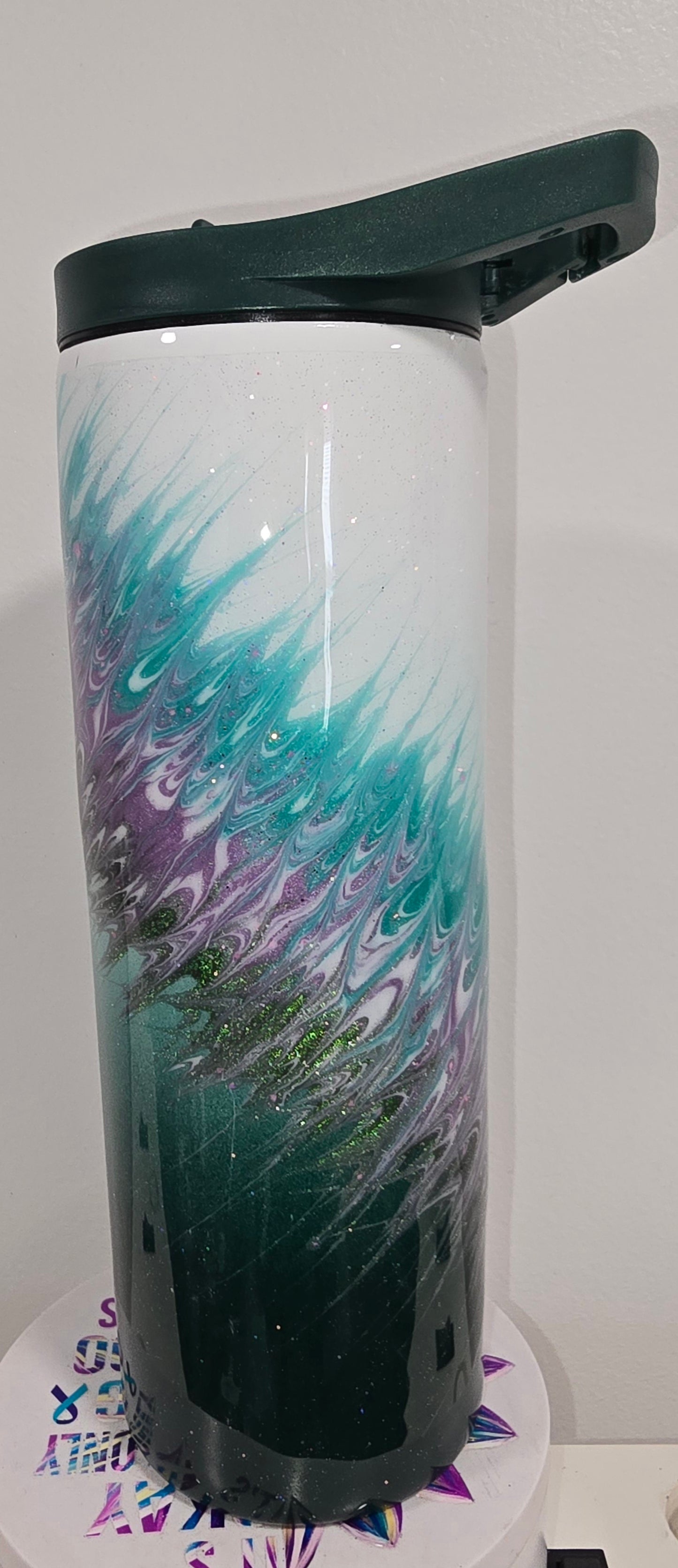 #20 20oz duo ombre barber pole BRENT