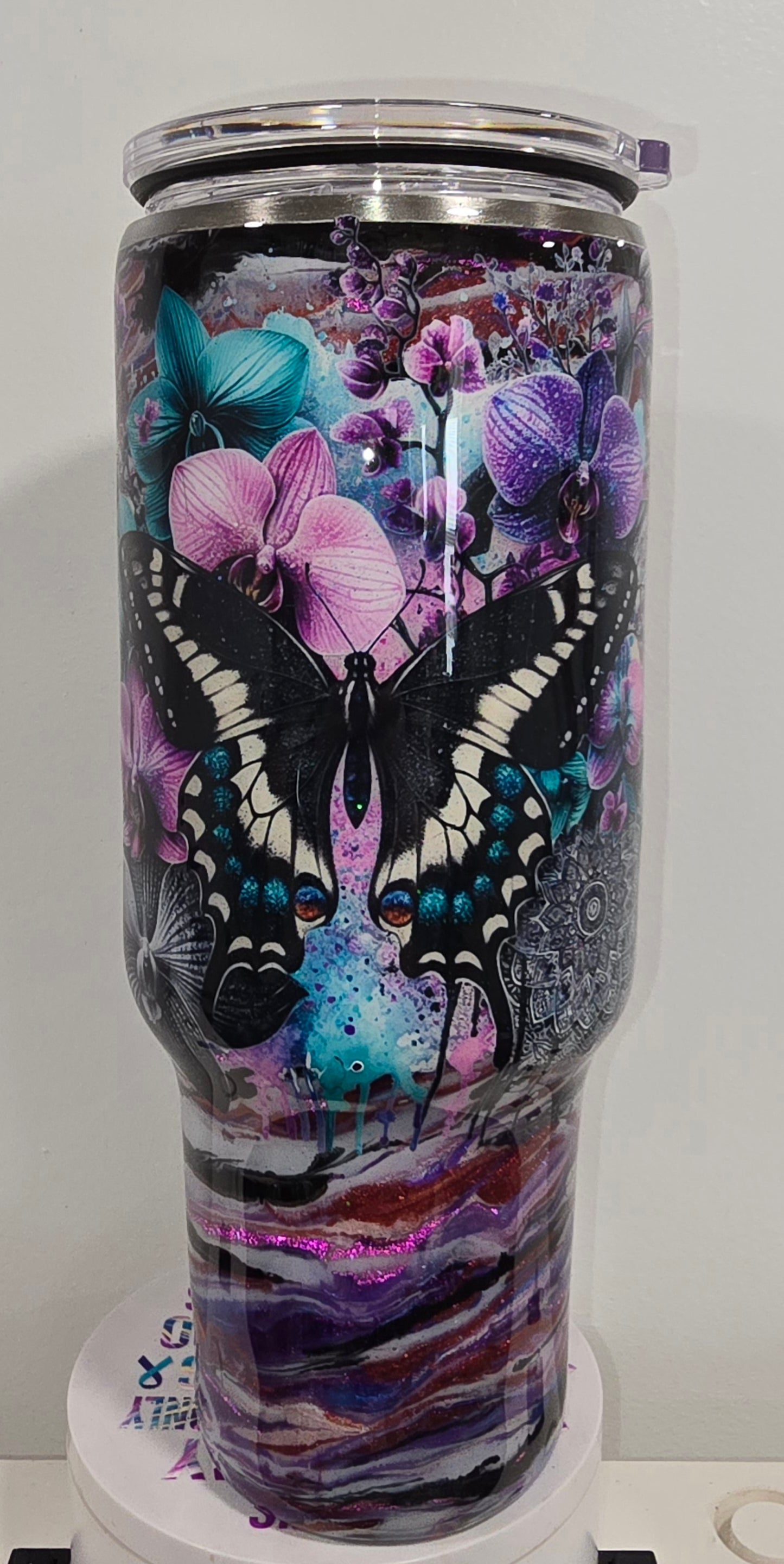 #39 40oz moth SHELLIE