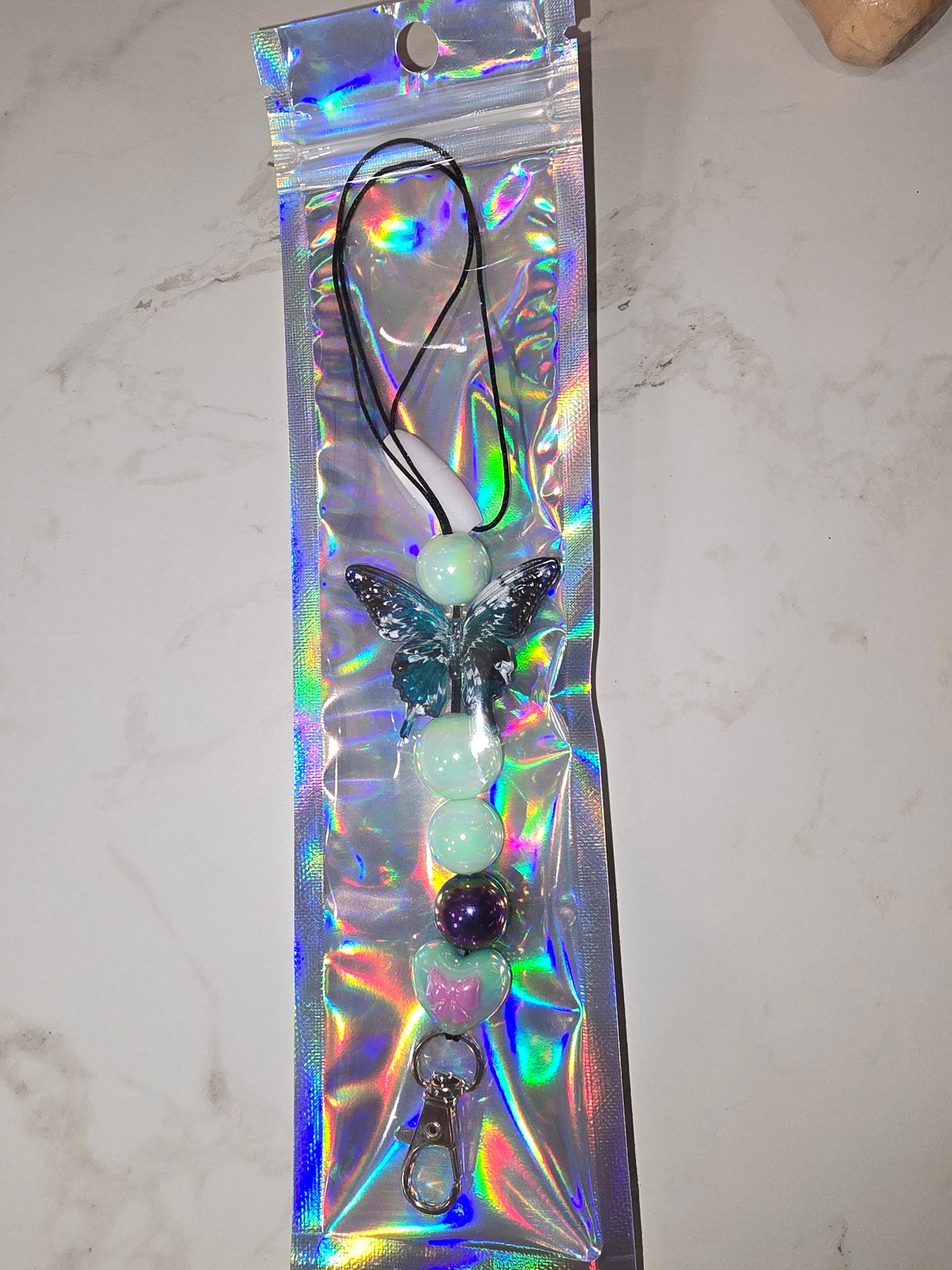 Reusable freshie hanger for mirror)