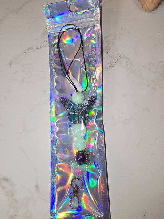 Reusable freshie hanger for mirror)